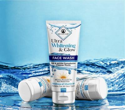Ultra Whitening Glow Facewash